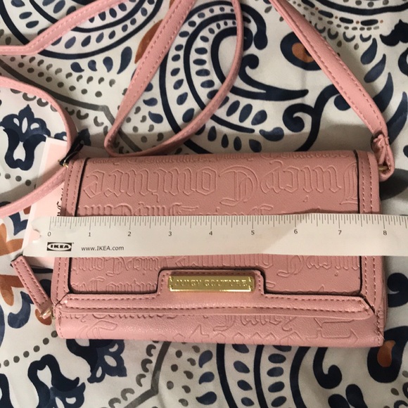 NWT Juicy Couture pink crossbody bag - Picture 8 of 9